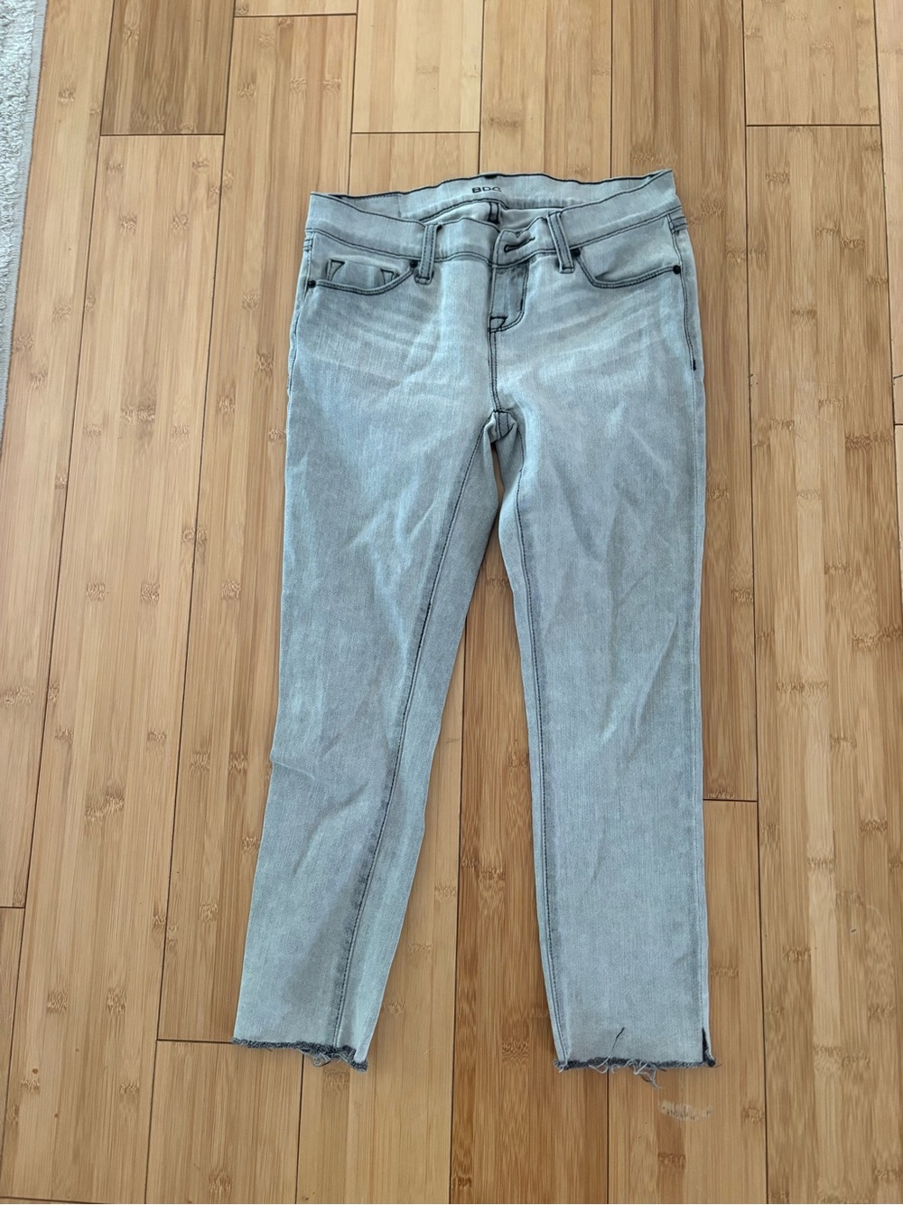 BDG Light Gray Skinny Jeans with Subtle Fade, ankle length